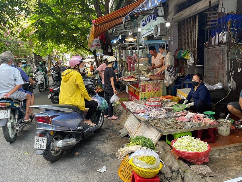 Dẹp tình trạng 'giá lên nhanh, xuống chậm'