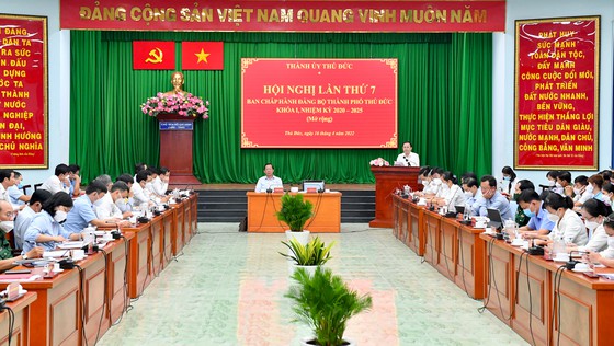 Chủ tịch UBND TPHCM Phan Văn Mãi: Phải cải thiện việc thụ lý và xử lý các thủ tục hành chính liên quan đến đất đai