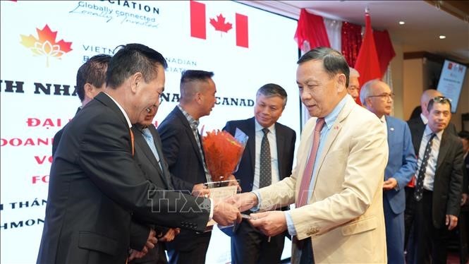 Thành lập Hội Doanh nhân Việt Nam - Canada