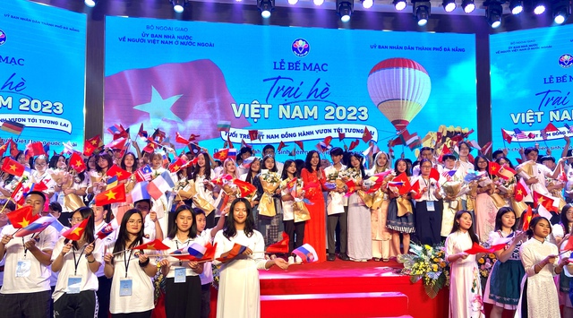 Trại hè Việt Nam 2023: Hãy giữ liên hệ để khoảng cách không còn là trở ngại