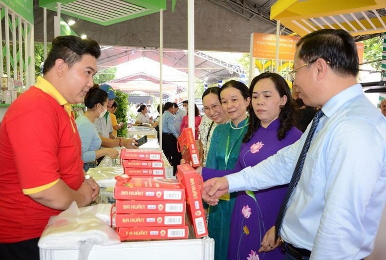 200 gian hàng trưng bày sản phẩm nông nghiệp chủ lực của TP Hồ Chí Minh ảnh 1