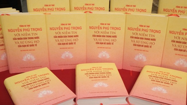 Ra mắt sách Tổng Bí thư với niềm tin của nhân dân và sự ủng hộ của bạn bè quốc tế 1